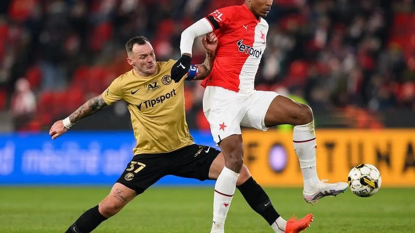 Suleiman dvěma góly poslal Slavii do čtvrtfinále MOL Cupu