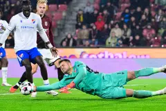 Baník vyhrál na Spartě 2:0 a postoupil do čtvrtfinále MOL Cupu